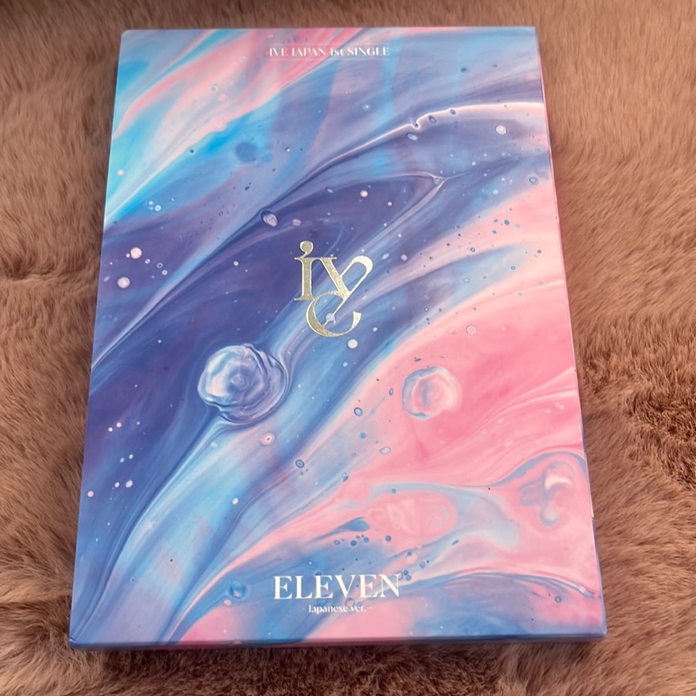* KPOP* ♥️ Ive Official Album ´Eleven  ´ japanese ♥️- No Photo…